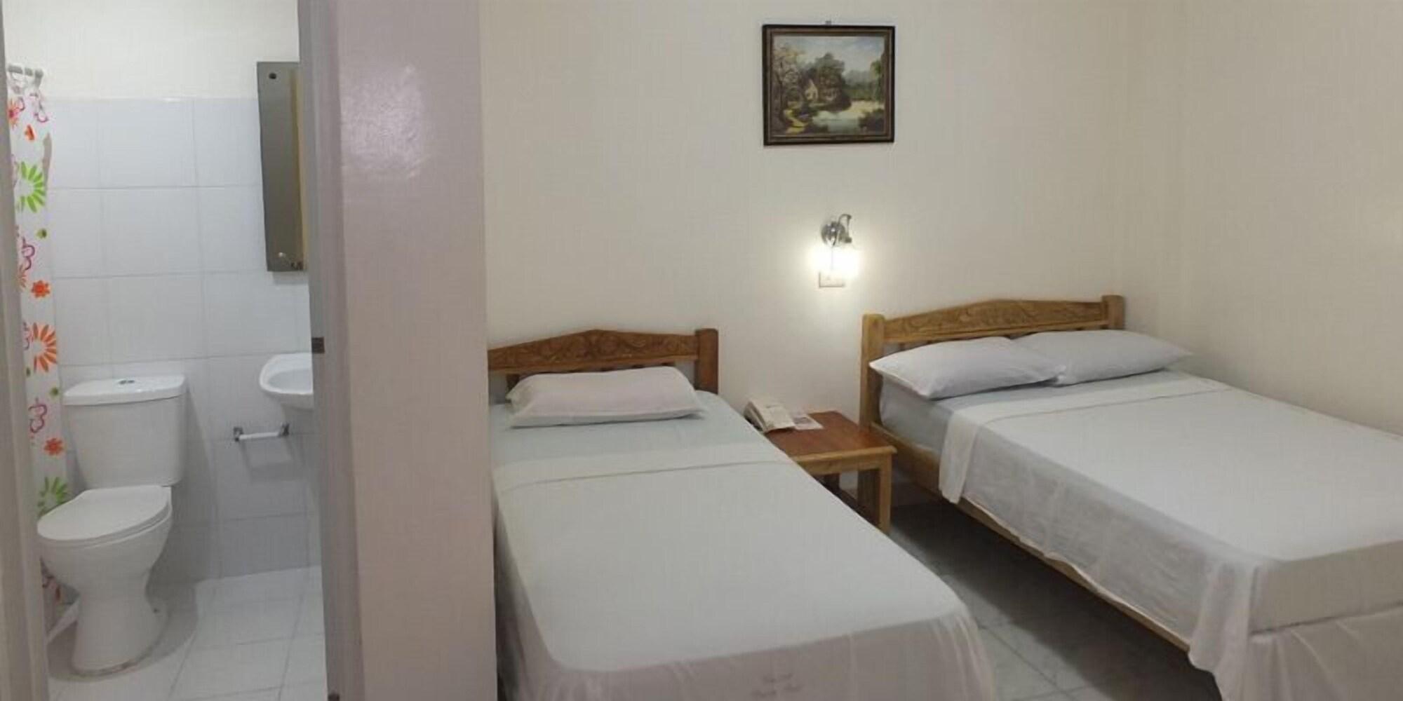 Constrell Pension House Tagbilaran Exterior foto