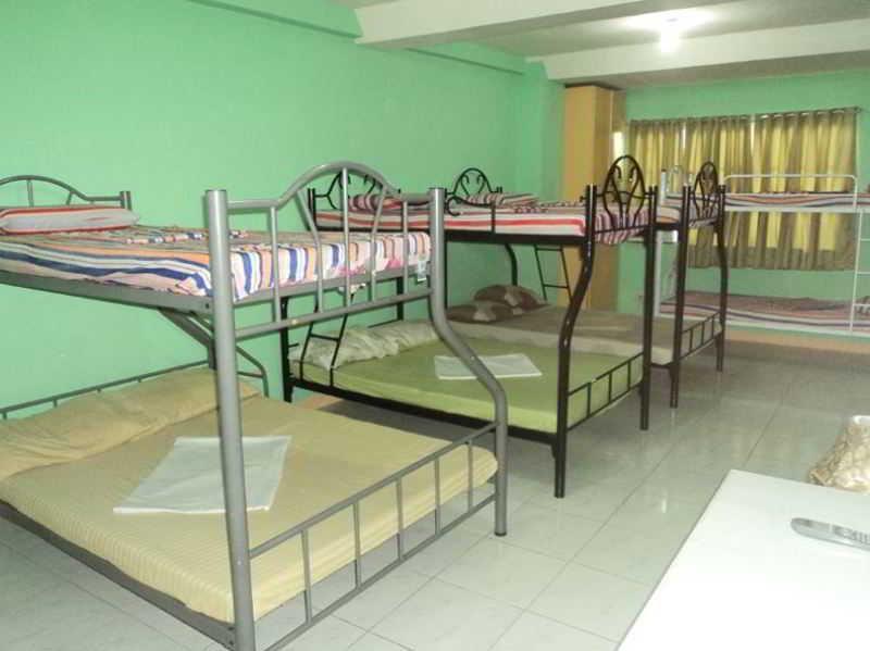Constrell Pension House Tagbilaran Exterior foto