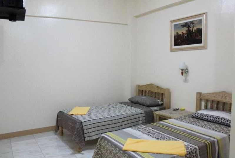 Constrell Pension House Tagbilaran Exterior foto